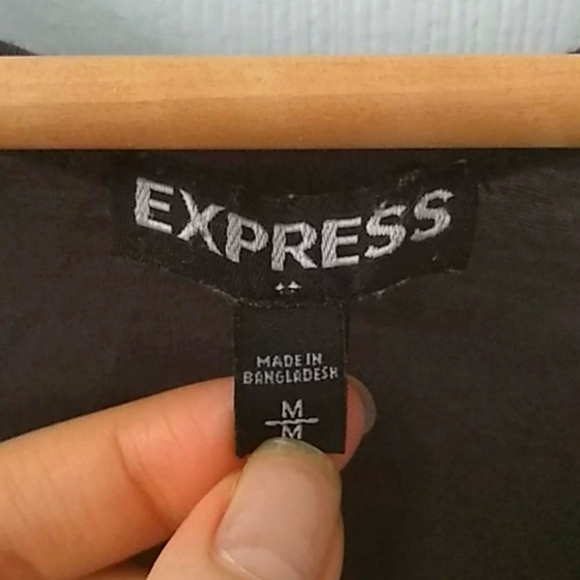 Express Charcoal Gray V Neck High Low Long Sleeve Size M - Picture 3 of 6